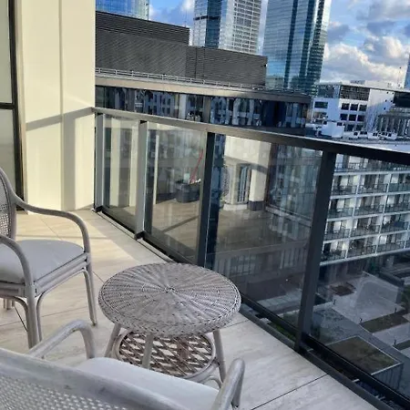 Apart Apartman Varsó